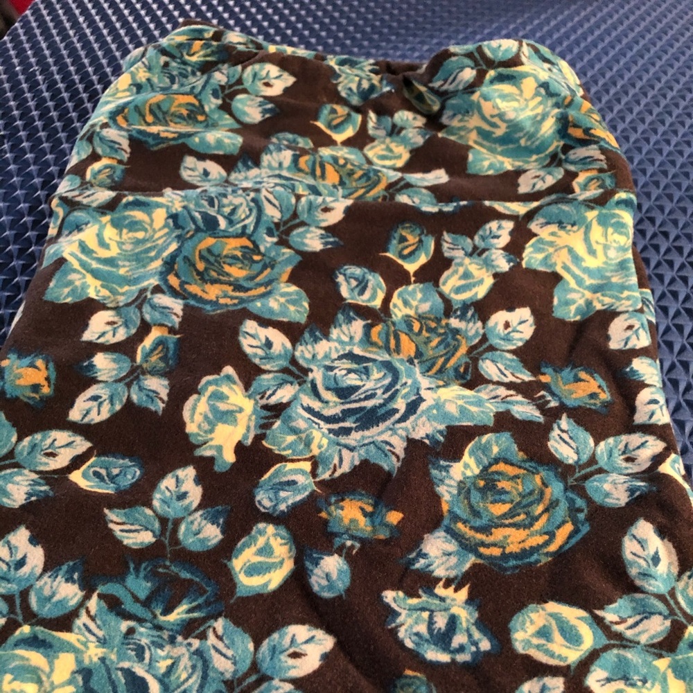 TC Lularoe leggings